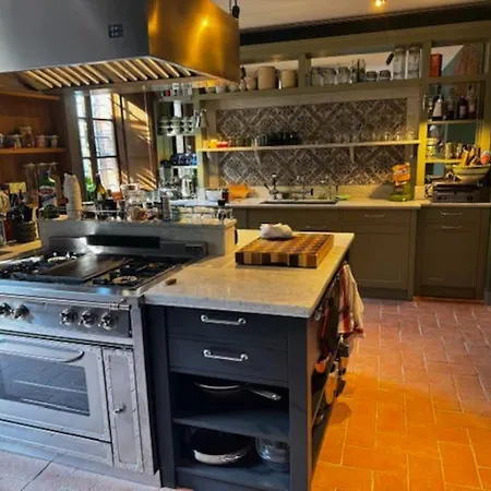 Stillvolles Zwischen Lucca Und Versilia Holiday home