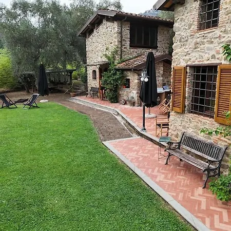 Holiday home Stillvolles Zwischen Lucca Und Versilia Montigiano