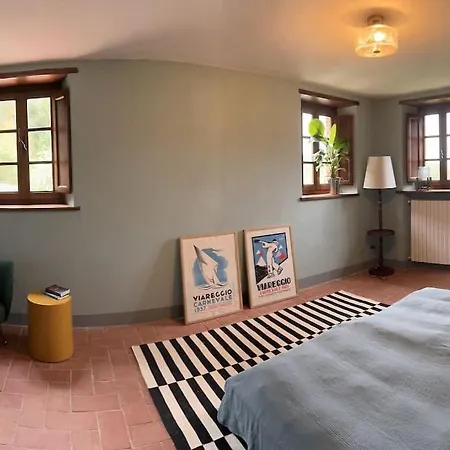 Holiday home Stillvolles Zwischen Lucca Und Versilia Montigiano