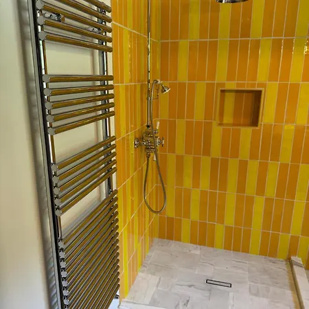 Tatil Evi Stillvolles Zwischen Lucca Und Versilia Montigiano